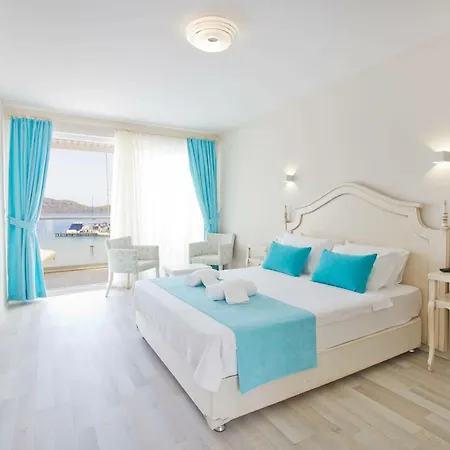 Poseidon Boutique And Yacht Club Selimiye